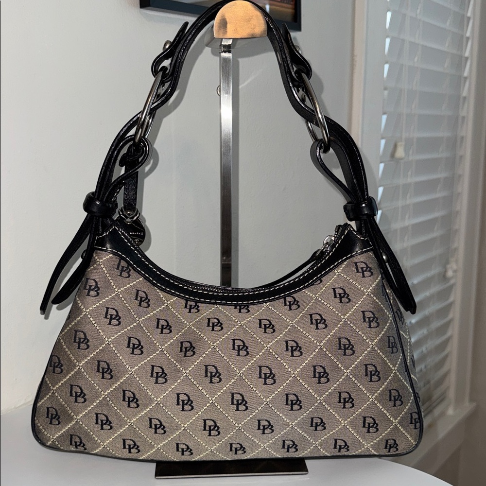 Dooney & Bourke Signature DB Small Shoulder Bag Blue Duck Tag - Picture 2 of 7